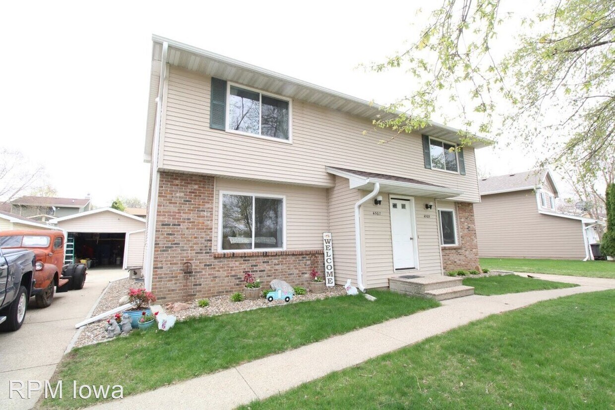 Primary Photo - 2 br, 1.5 bath House - 4507 51st Street