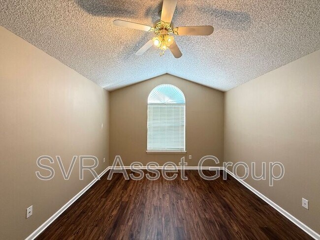 Building Photo - 3343 Burgandy Branch Dr