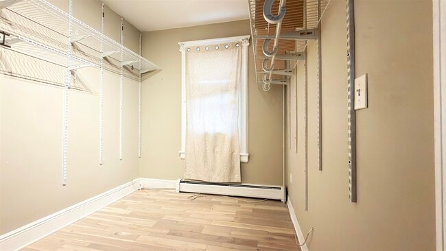 Foto del edificio - 6013 Buchanan Pl