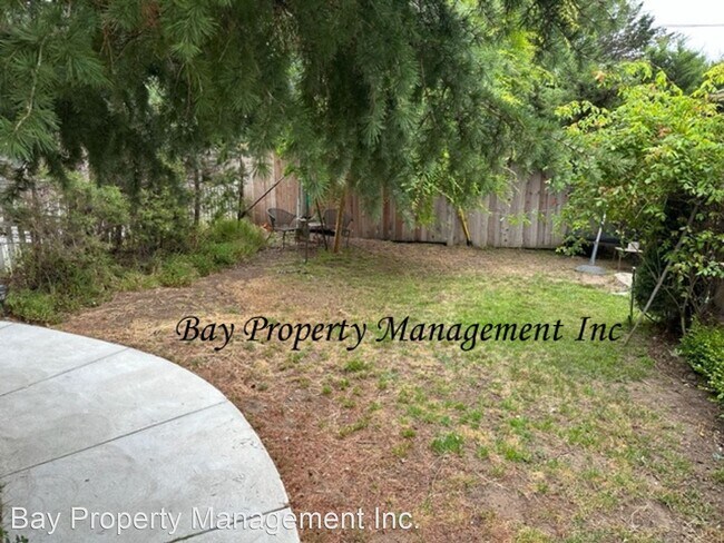Building Photo - 1 br, 1 bath House - 418 #B Maher Rd