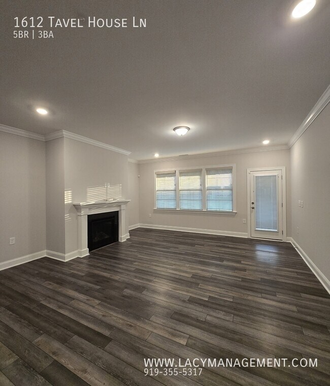 Foto del edificio - 1612 Tavel House Ln