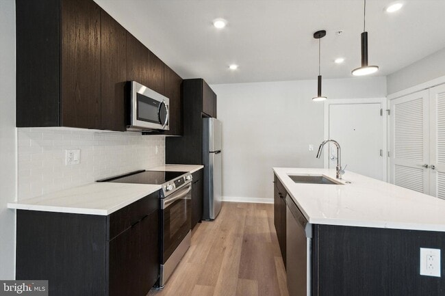 Foto del edificio - 3449 Scotts Ln