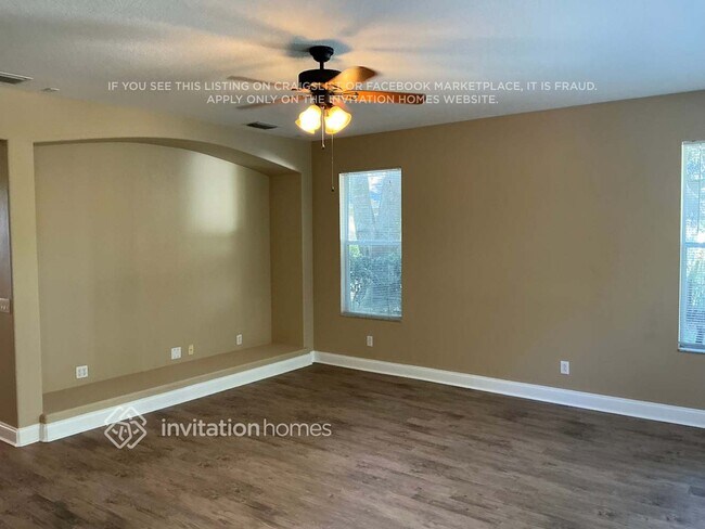 Foto del edificio - 1612 Tawnyberry Ct