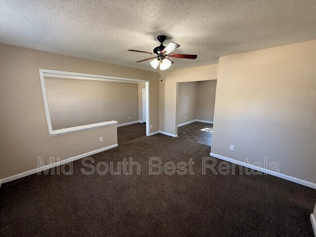 Foto del edificio - 605 Frayser Dr