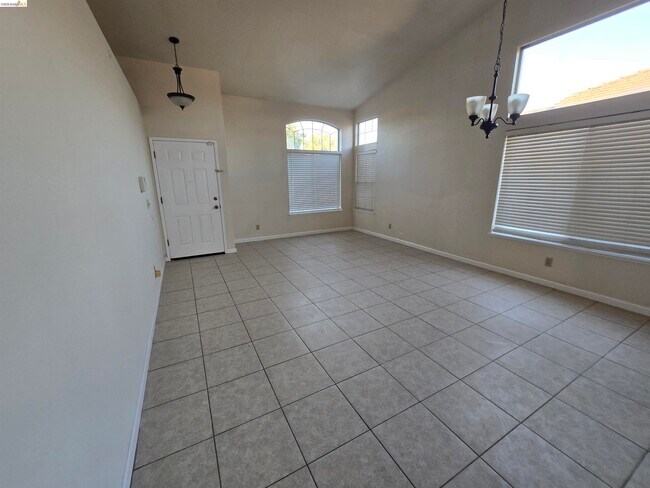 Foto del edificio - 5128 Hereford Ct