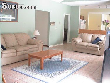 Building Photo - 8995 Bensalem Dr