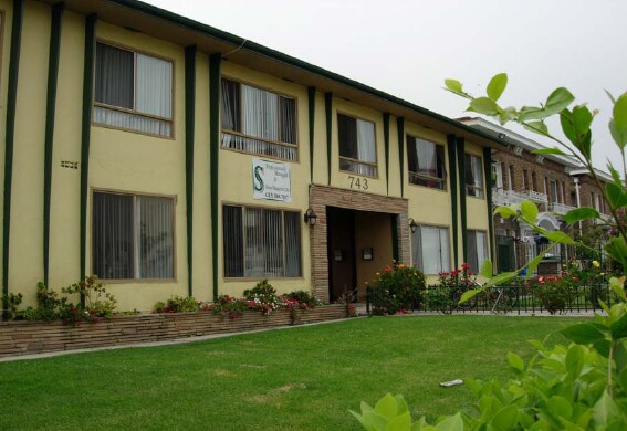 Foto del edificio - Berendo Apartments