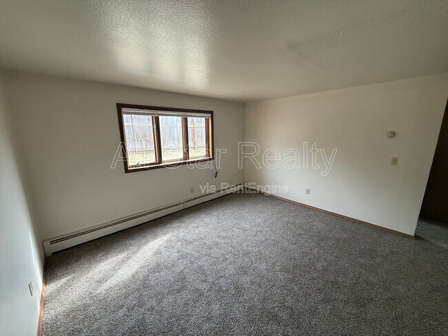 Foto del edificio - 533 Price St