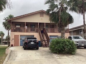 Building Photo - 103 E Capricorn Dr