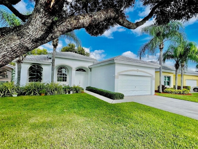 Photo - 2645 SE 5th Ct House