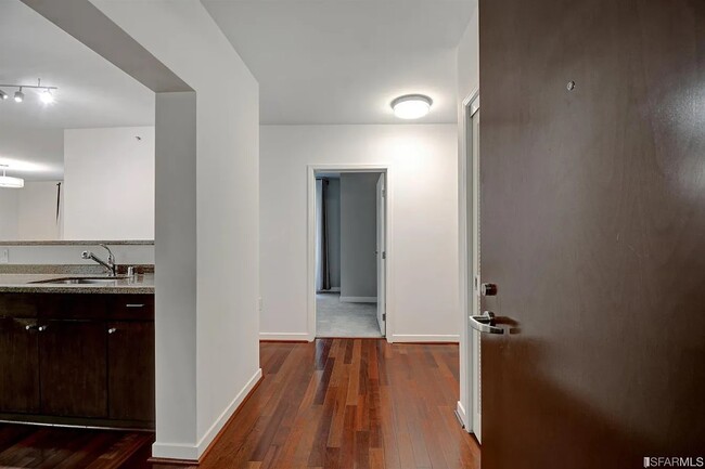 Foto del edificio - 199 New Montgomery St #310