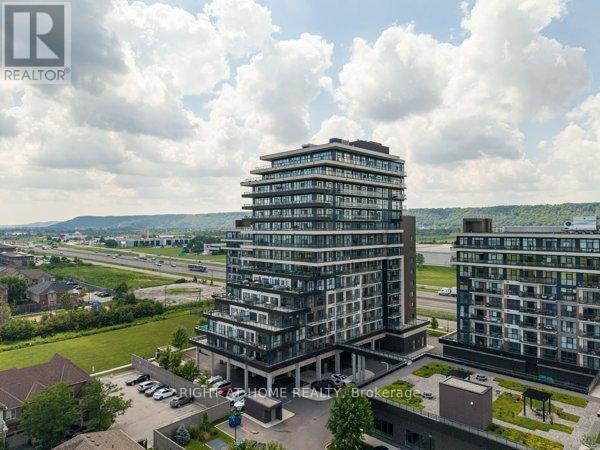 Photo du bâtiment - 550 N Service Rd