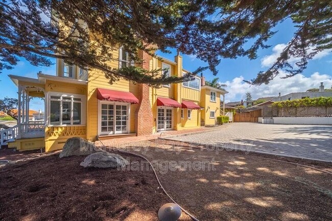 Foto del edificio - 225 Central Ave