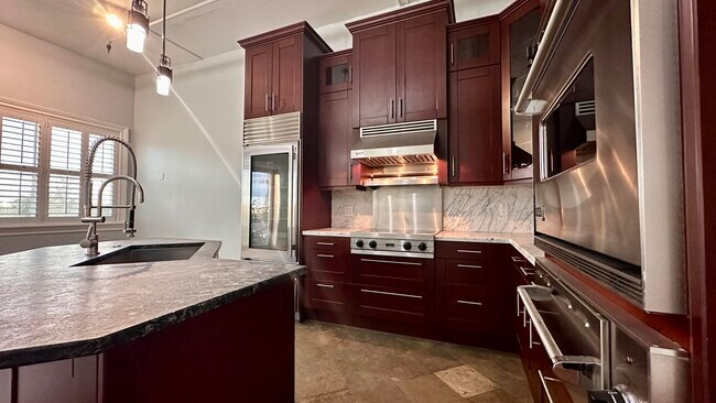 Foto del edificio - 401 W Atlantic Ave