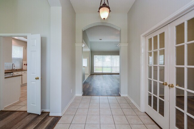 Building Photo - 23119 N Warmstone Way