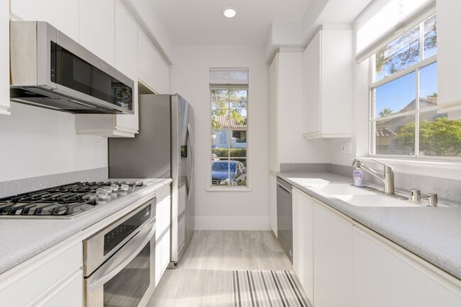 Foto del edificio - 3601 Bernwood Pl