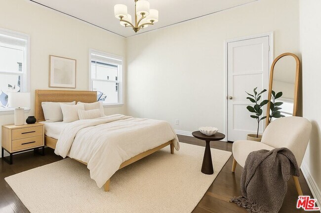 Foto del edificio - 111 N Harper Ave