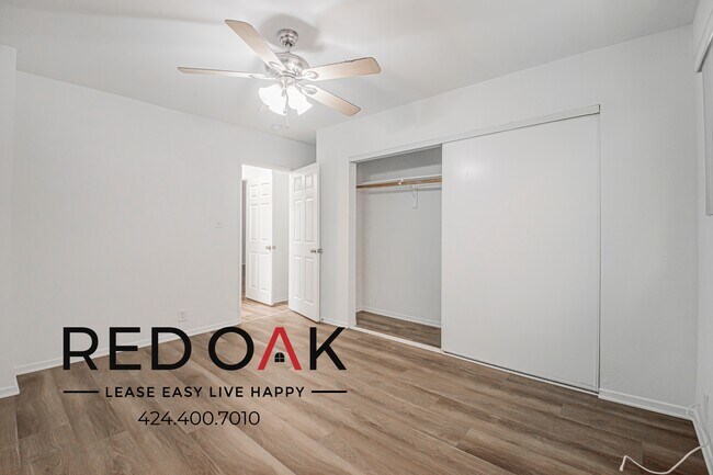 Foto del edificio - 7067 Hawthorn Ave