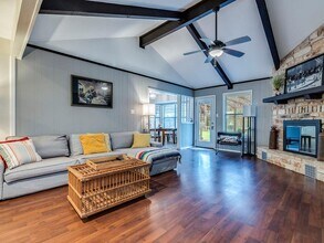 Building Photo - 3603 Monument Dr