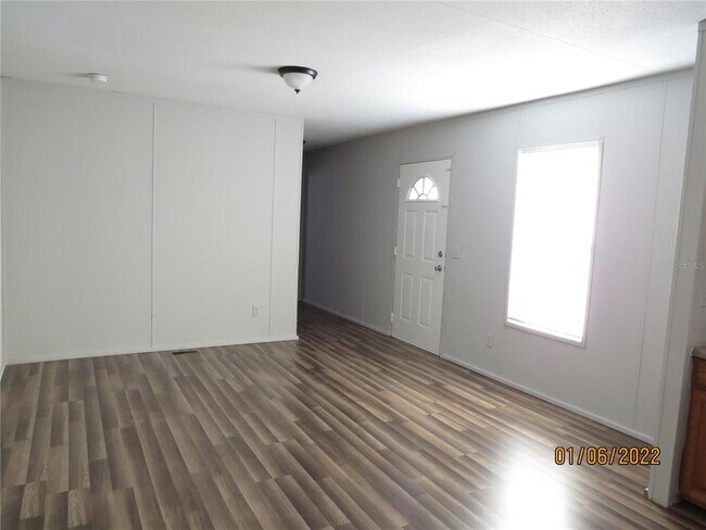 Building Photo - 6312 Eugene Acres Ln