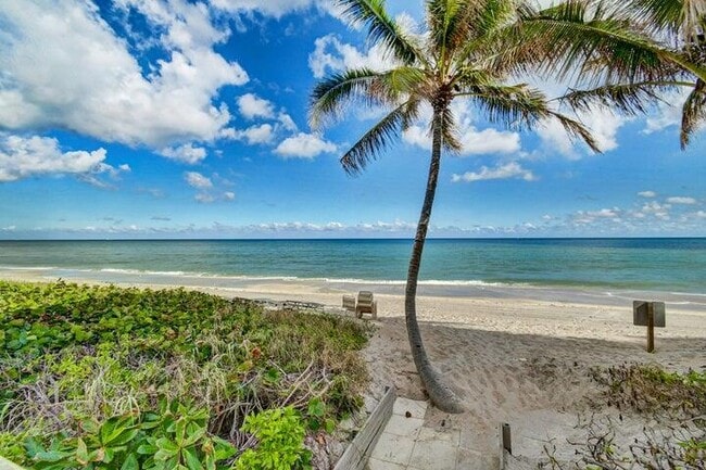 Foto del edificio - 3221 S Ocean Blvd