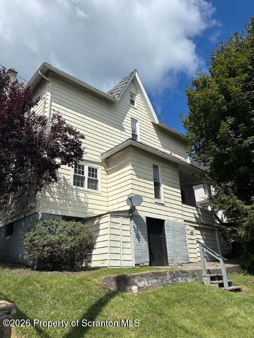 Building Photo - 313 S Main St