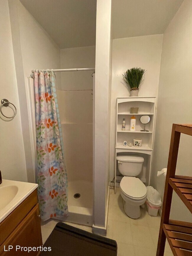 Foto del edificio - 1 br, 1 bath House - 305 Laurel Drive