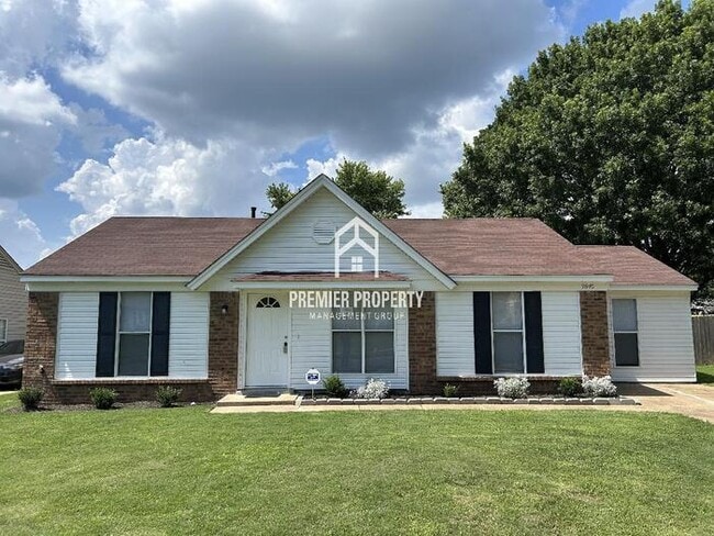 Photo - 3840 Heathcliff Dr House