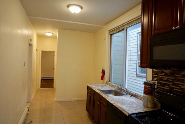 Foto del edificio - 6131 Jefferson St