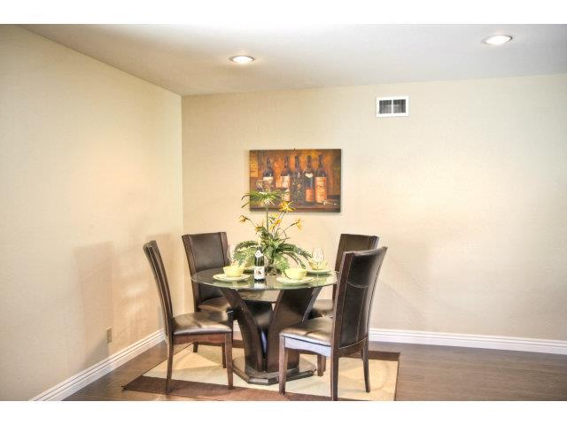 Building Photo - 1608 Rebel Way