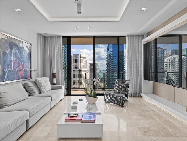 Foto del edificio - 88 SW 7th St