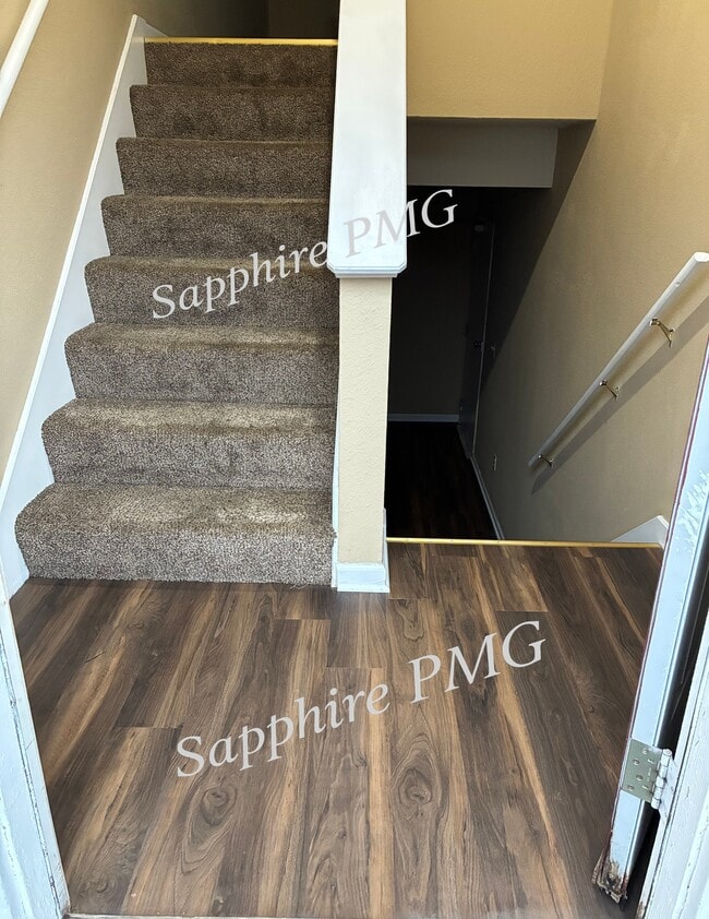 Foto del edificio - 5621 N Northwood Terrace