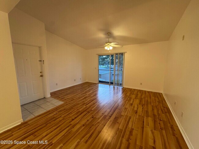 Foto del edificio - 1790 Rocky Wood Cir
