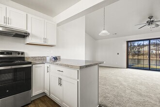 Building Photo - Tanglewood Apartments