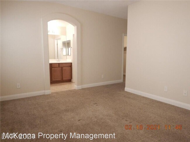 Building Photo - 3 br, 2 bath House - 9473 Borough Park St