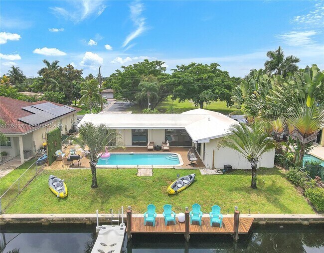 Foto del edificio - 151 SE 9th Ct