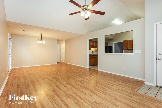 Building Photo - 1732 Orange Grove Shores Dr