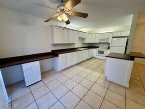 Building Photo - 12341 Woodrose Ct
