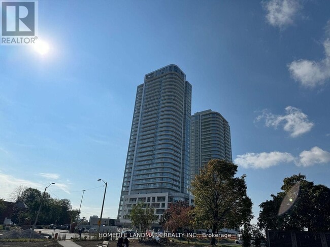 Building Photo - 2033 Kennedy Rd