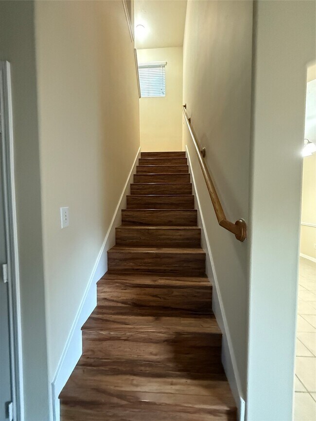 Foto del edificio - 6346 Wilshire Ridge