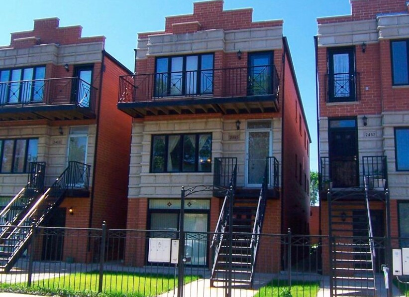 Foto principal - 2455 Arthington W St