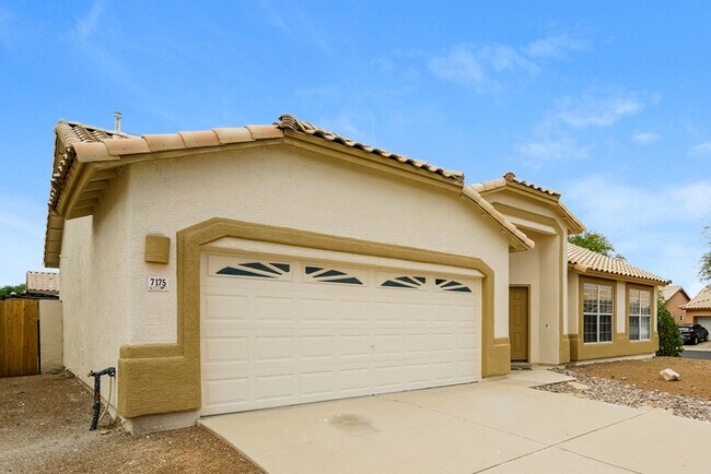 Building Photo - Inviting 3-Bedroom Home in Tucson, AZ
