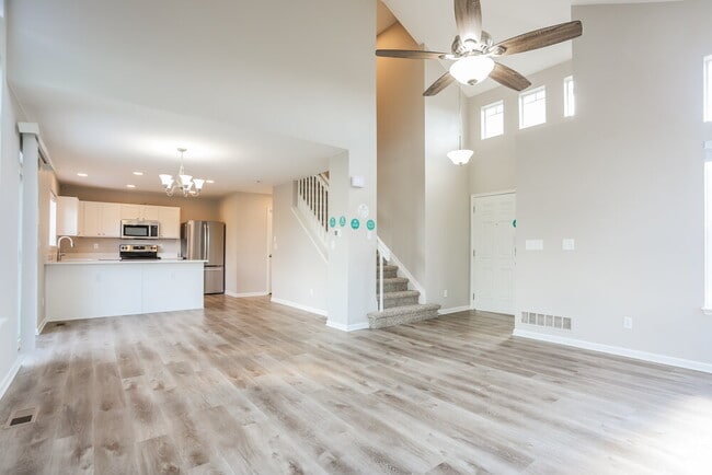 Foto del edificio - 8574 Bluegrass Cir