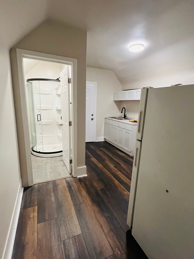 Photo - 8605 IN-64 Apartment