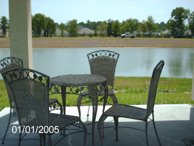 Back porch - 2692 Creekfront Dr