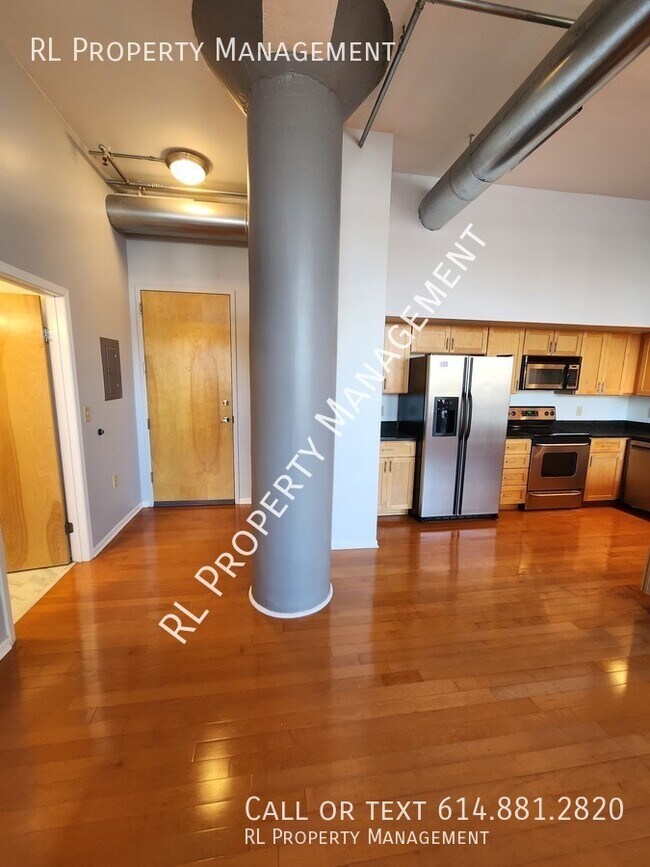 Foto del edificio - Beautiful 1 bedroom 1 bathroom condo in do...