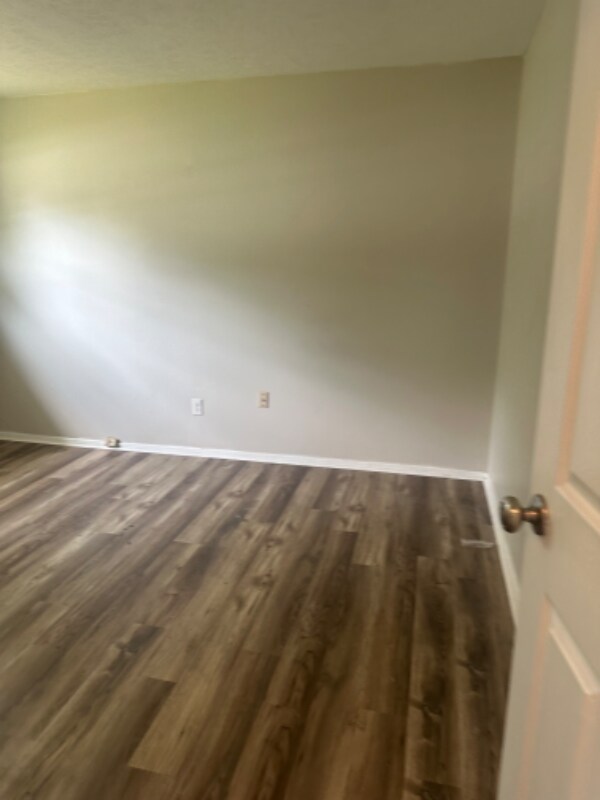 Foto del edificio - 6319 Hackberry Way