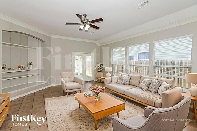 Foto del edificio - 15814 Stiller Park Dr