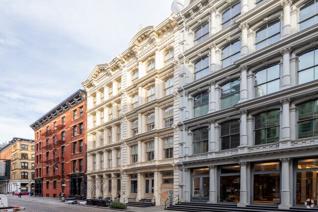 Foto del edificio - 32-34 Greene St