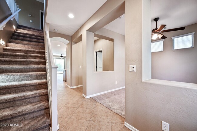 Building Photo - 14536 W Acapulco Ln